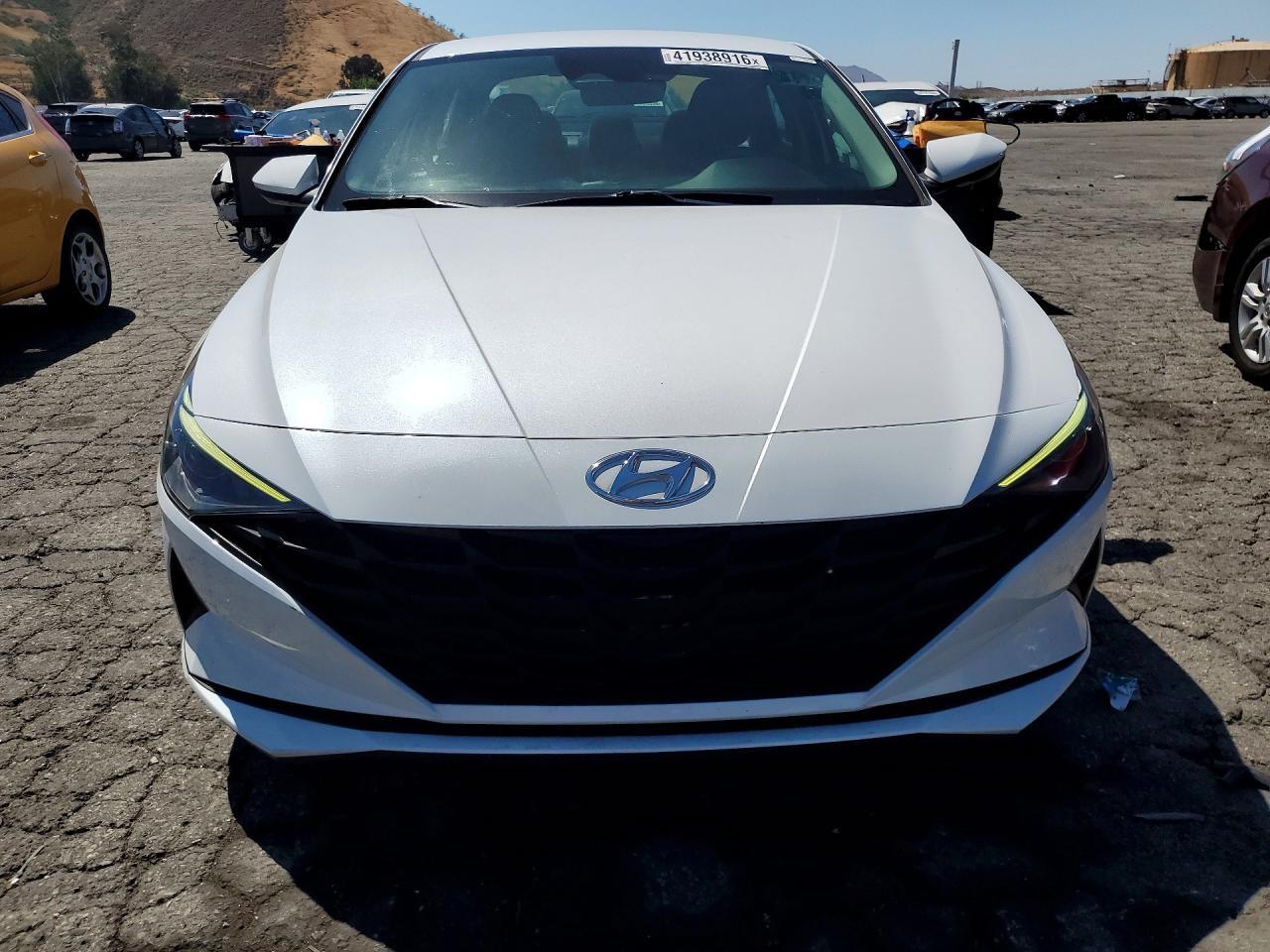 2021 Hyundai Electra - zdjęcie 5