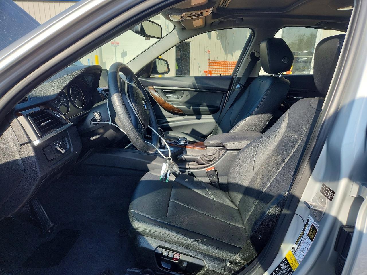 2015 BMW Seria 3 328i - zdjęcie 7