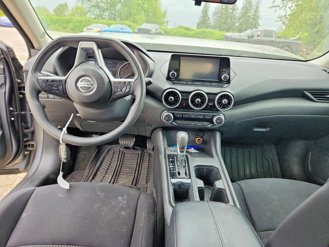 2022 Nissan Sentra S - zdjęcie 8