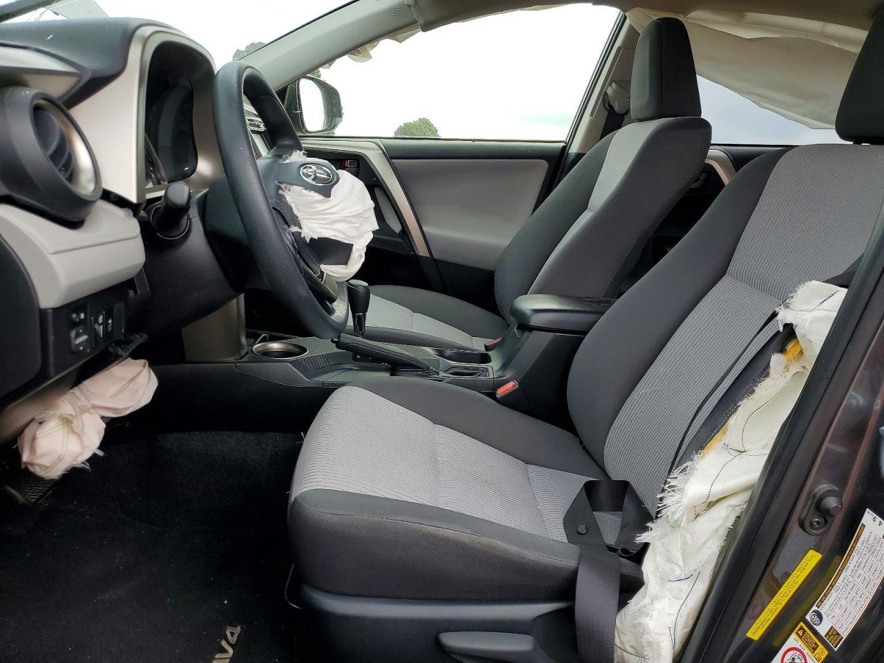 2015 Toyota Rav4 Le - zdjęcie 7