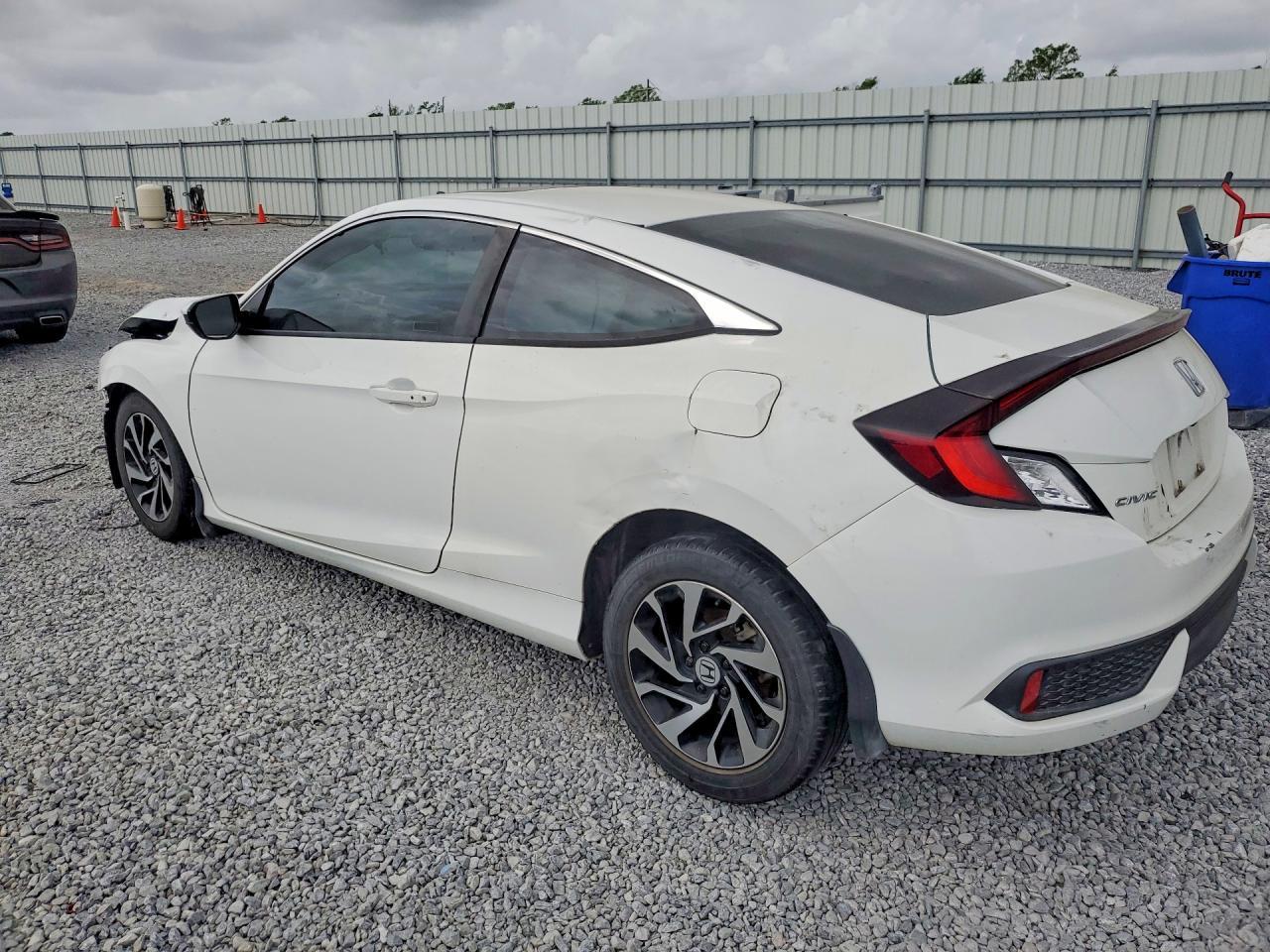 2018 Honda Civic Lx - zdjęcie 2