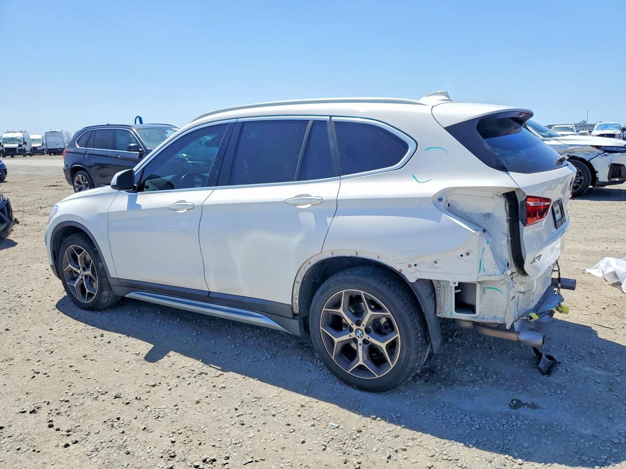 2019 BMW X1 Sdrive28I - zdjęcie 2