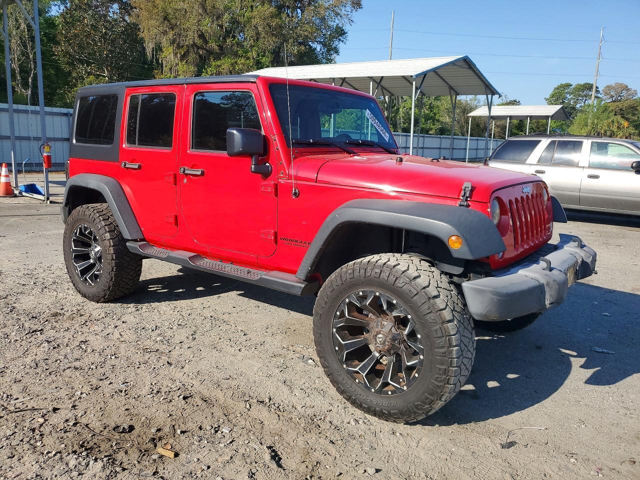 2016 Jeep Wrangler Unlimited Sport - zdjęcie 4