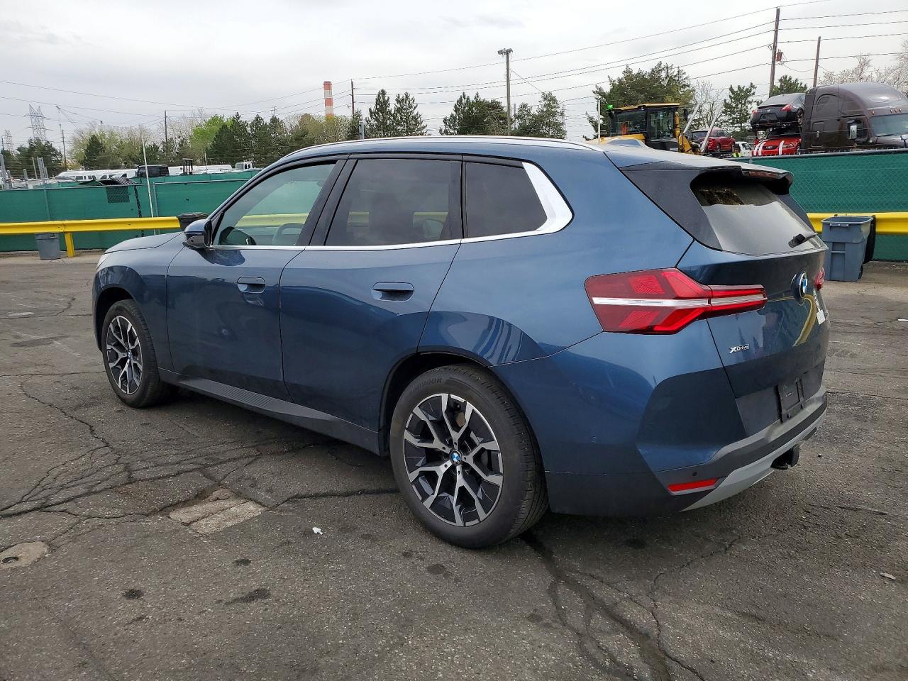2025 BMW X3 30 xDrive - zdjęcie 2