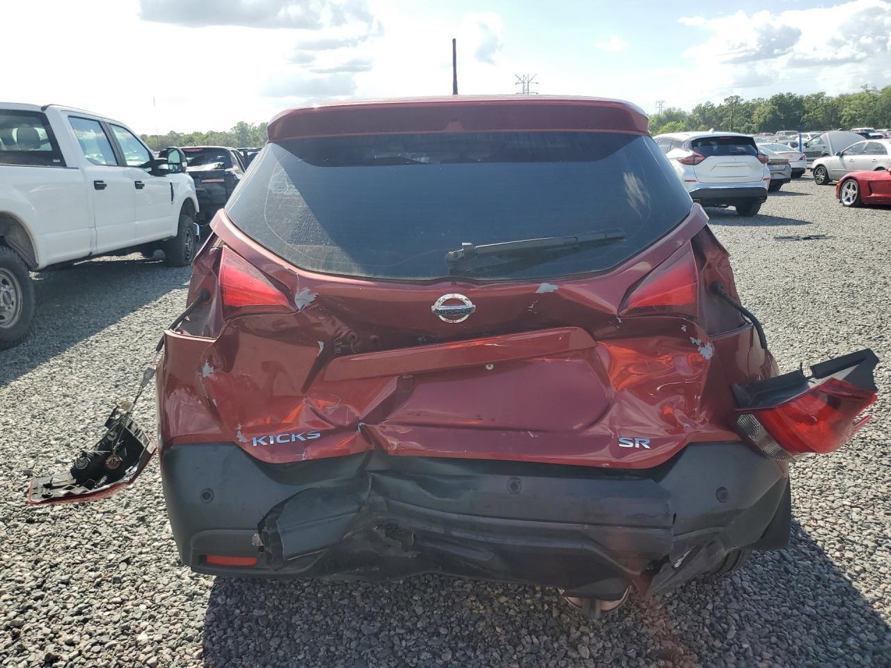 2020 Nissan Kicks Sr - zdjęcie 6