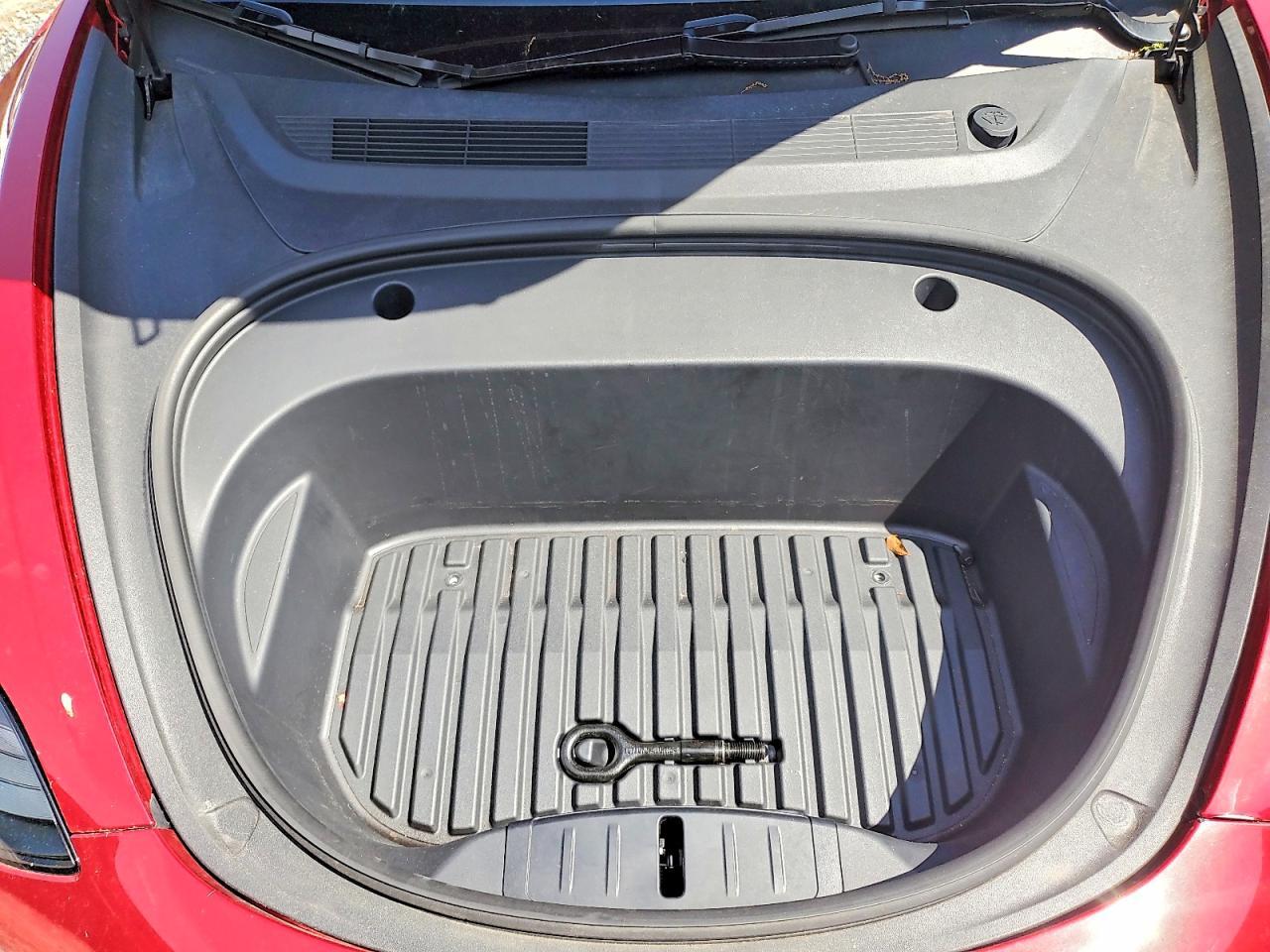 2023 Tesla Model 3 - zdjęcie 11