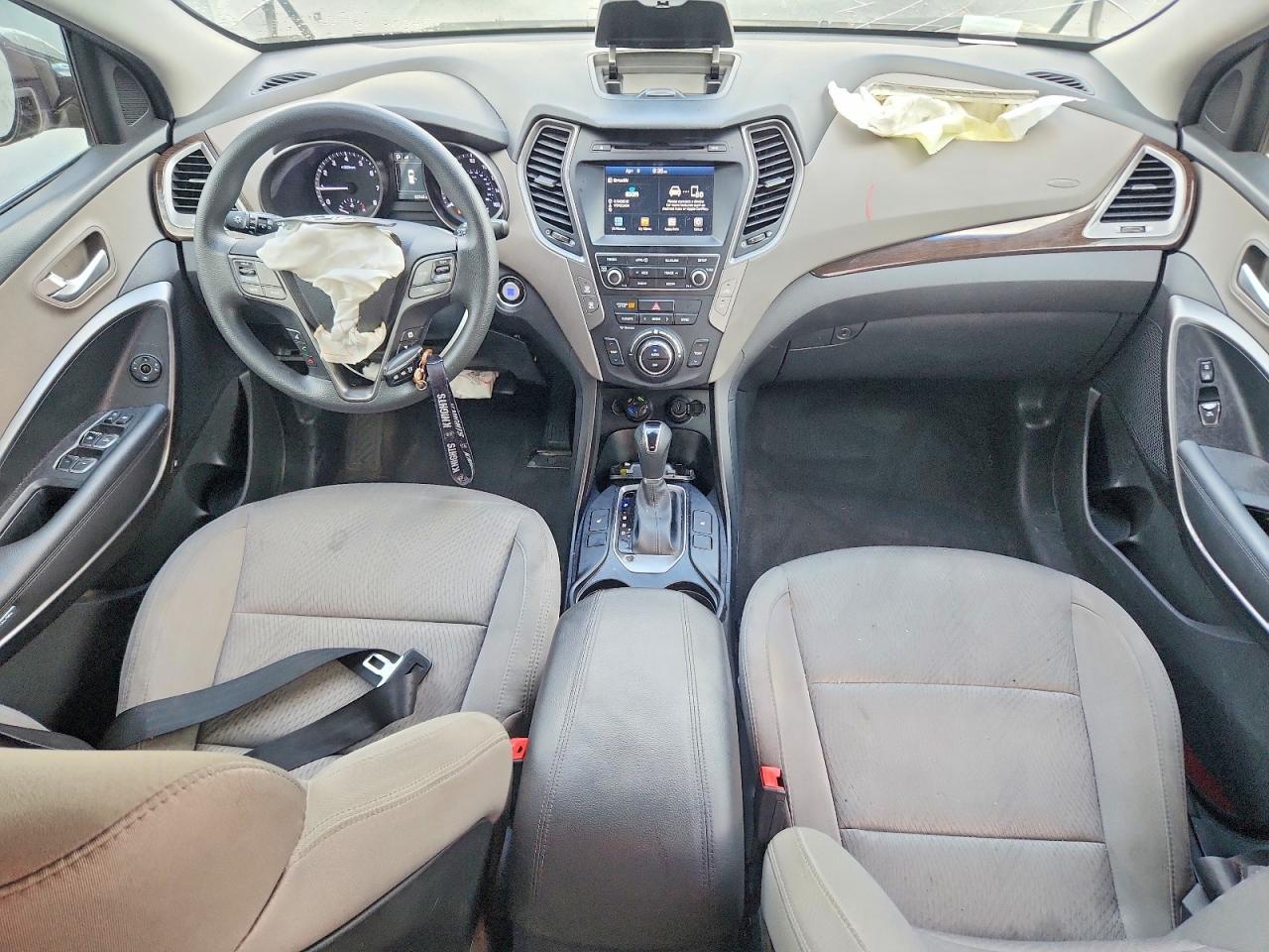 2018 Hyundai Santa Fe Sport 2.4L - zdjęcie 8