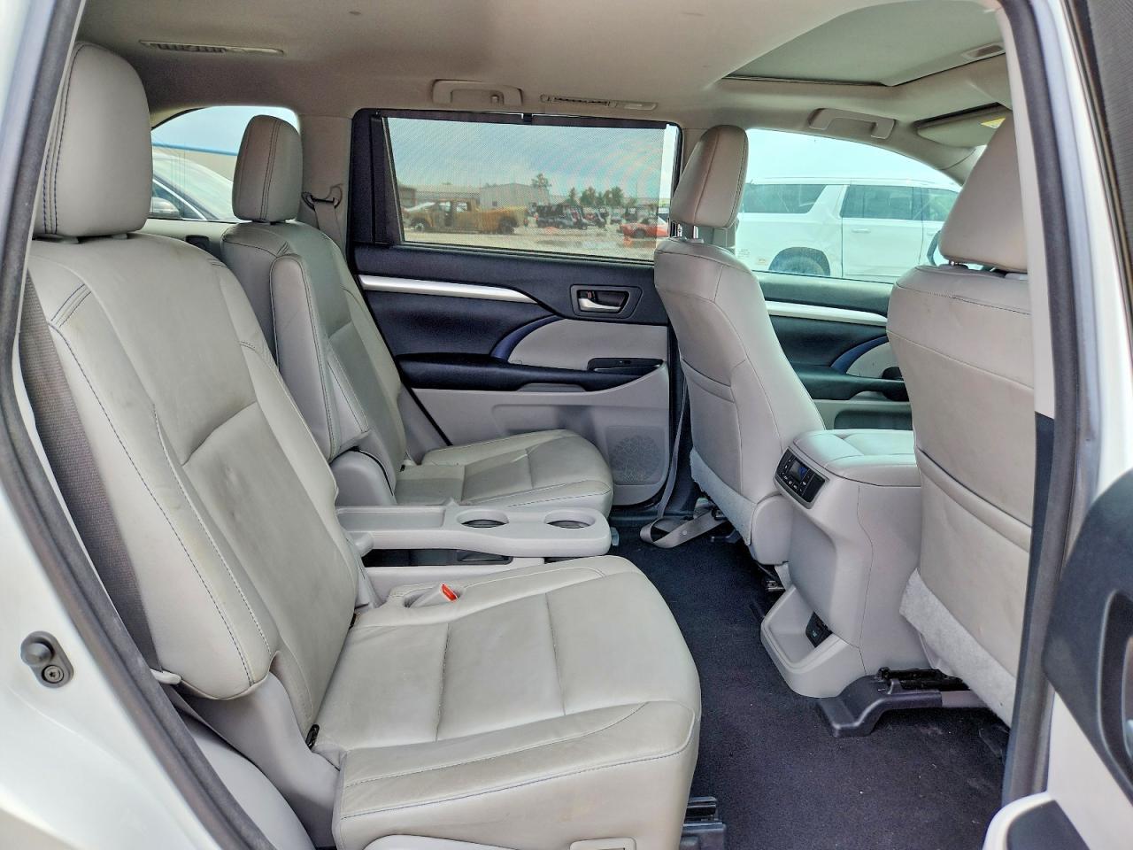 2017 Toyota Highlander Xle - zdjęcie 11