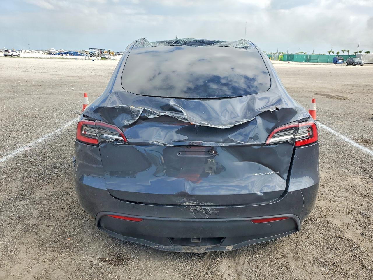 2021 Tesla Model Y - zdjęcie 6