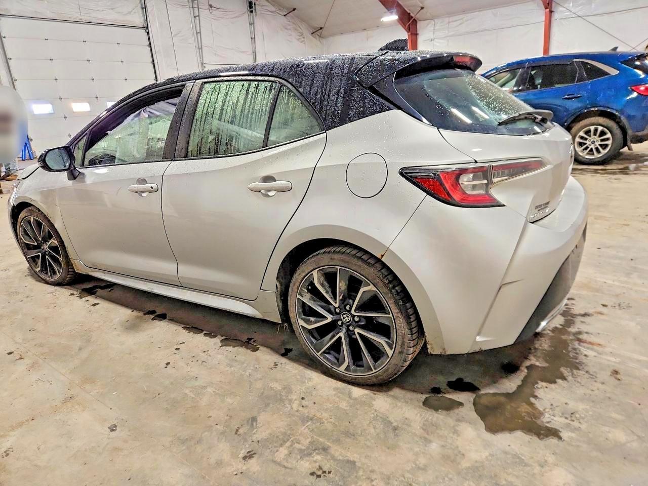 2020 Toyota Corolla Xse - zdjęcie 2
