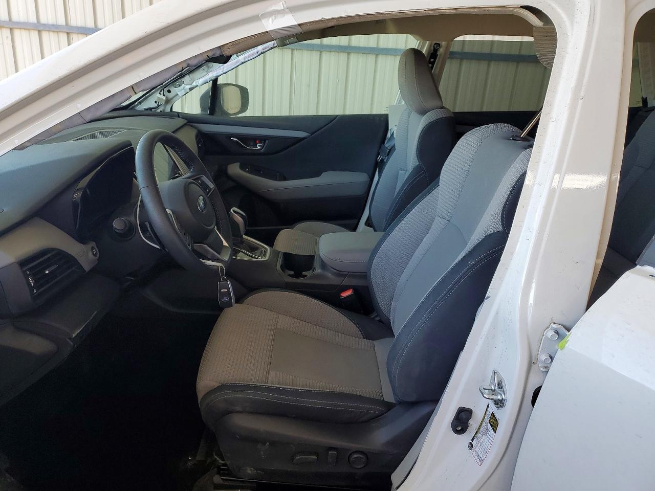 2025 Subaru Outback Premium - zdjęcie 7