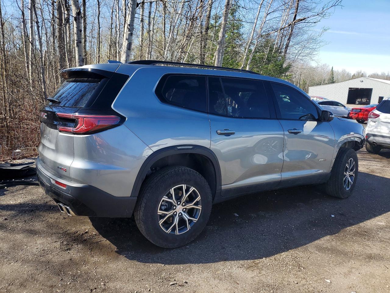 2025 GMC Acadia All Terrain - zdjęcie 3