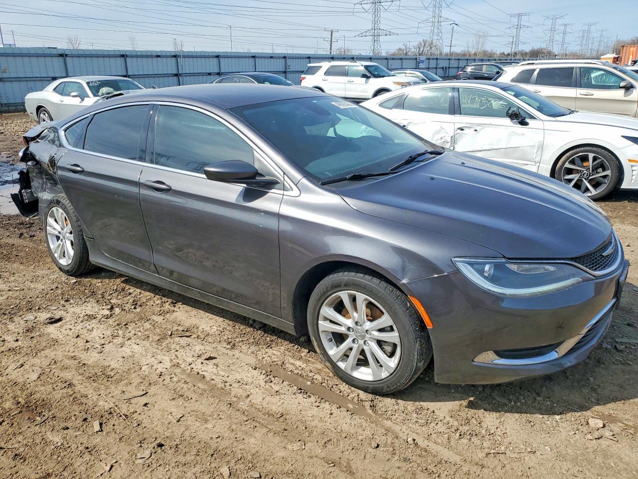 2015 Chrysler 200 Limited - zdjęcie 4