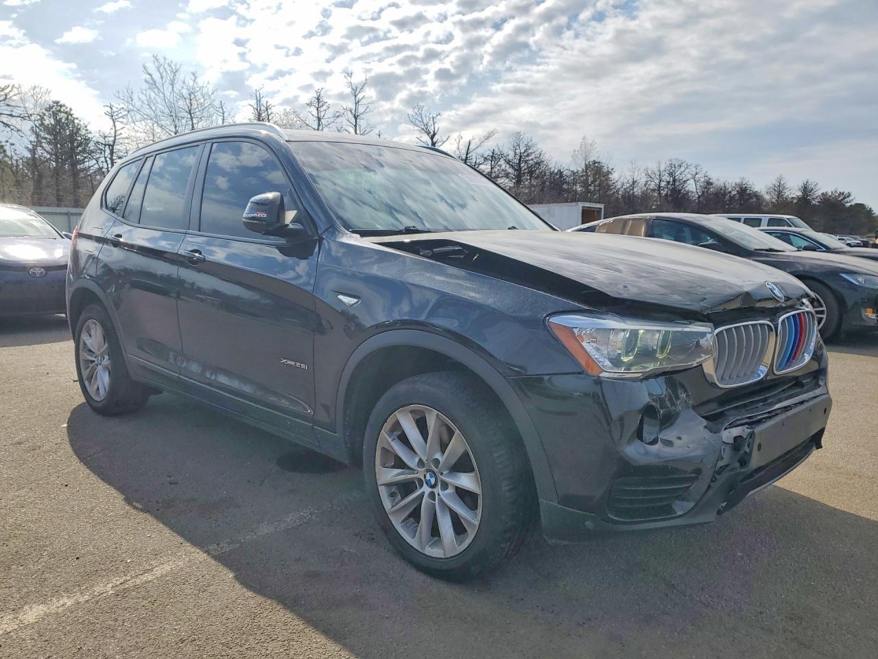 2017 BMW X3 xDrive28I - zdjęcie 4