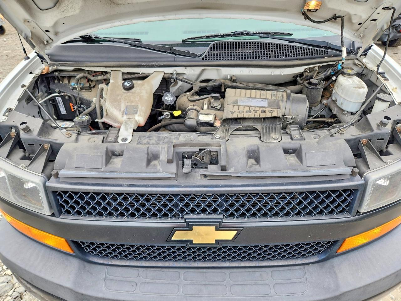 2020 Chevrolet Express G3500 - zdjęcie 12