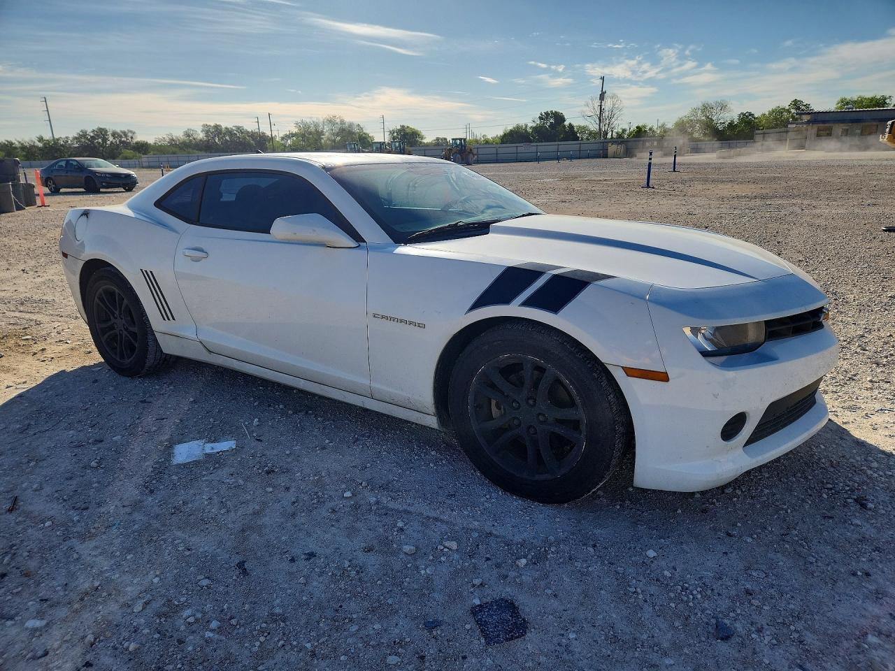 2015 Chevrolet Camaro Ls - zdjęcie 4