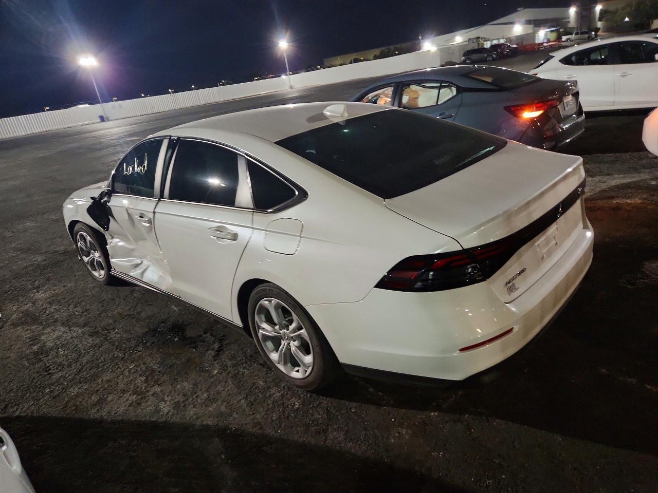 2025 Honda Accord Lx - zdjęcie 2