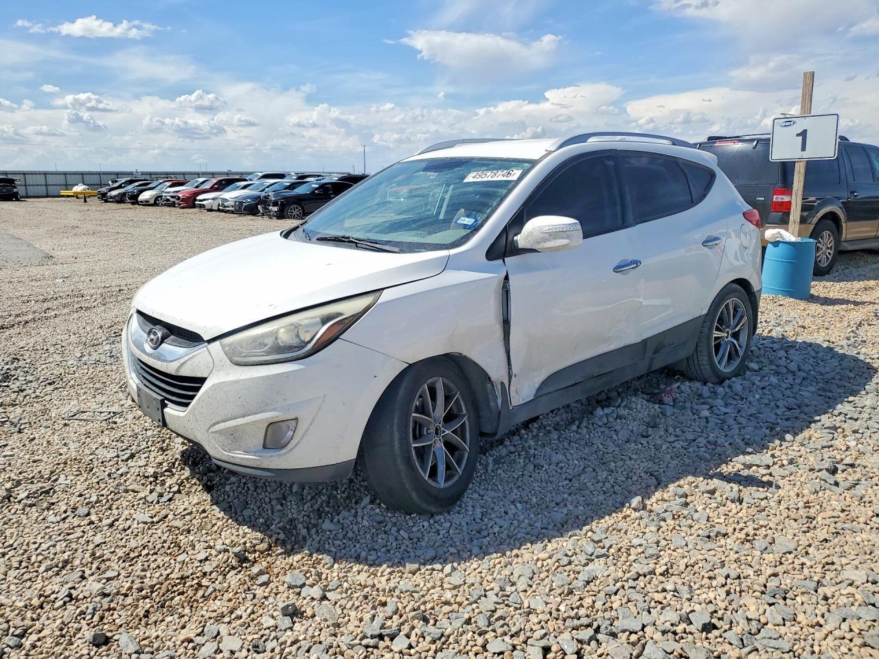 Hyundai Tucson - zdjęcie 1