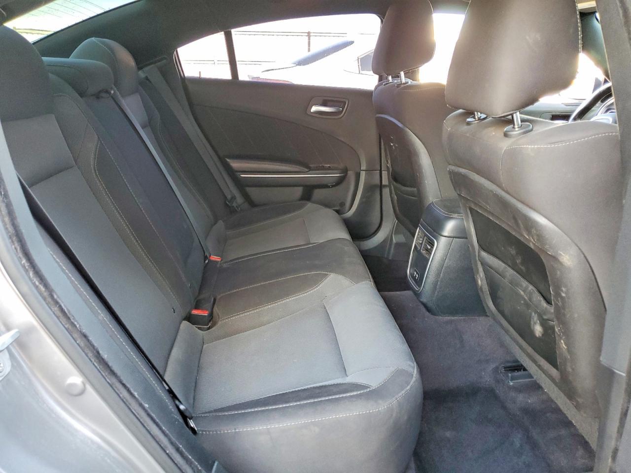 2017 Dodge Charger Sxt - zdjęcie 10