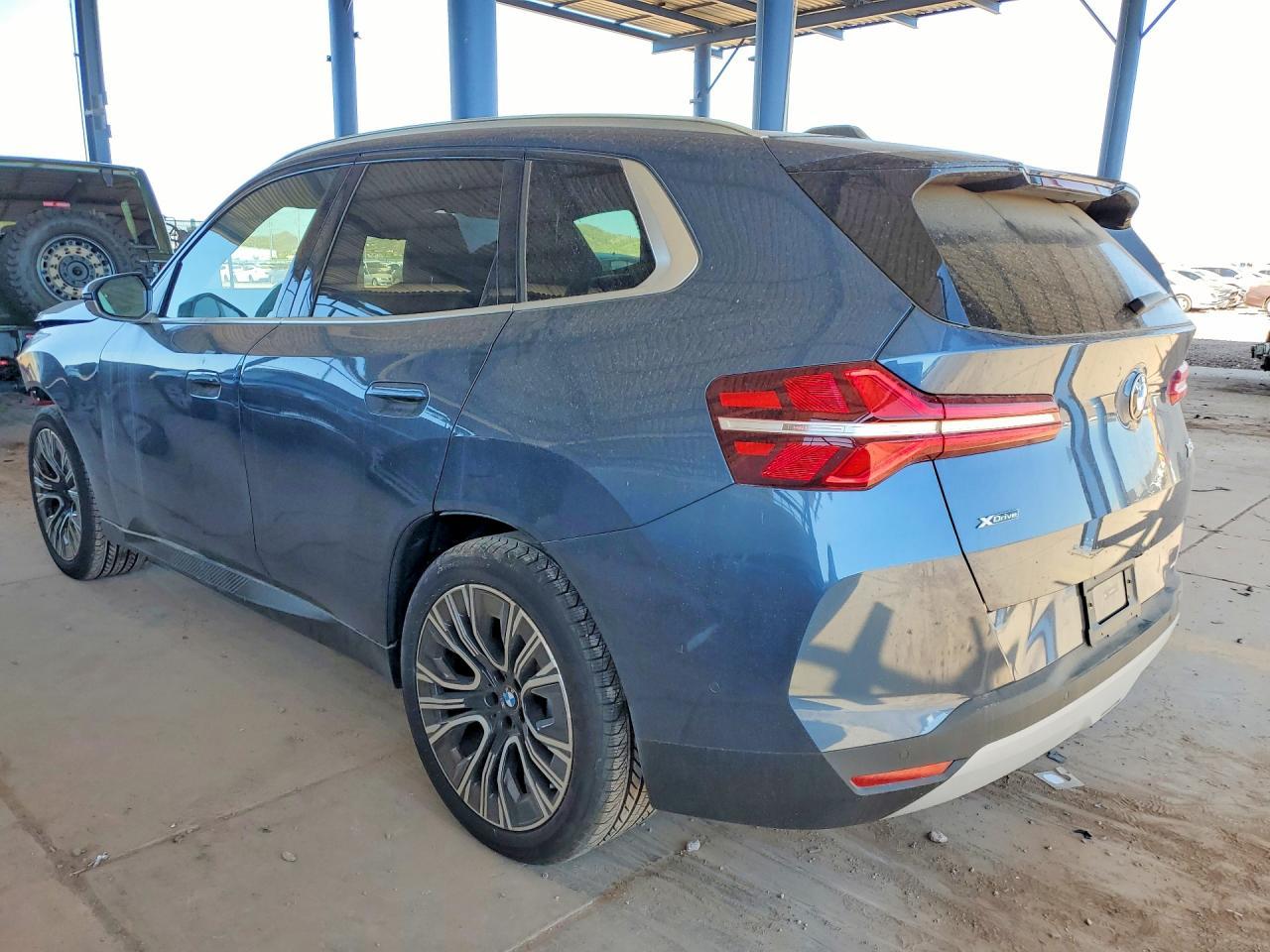 2025 BMW X3 30 xDrive - zdjęcie 2