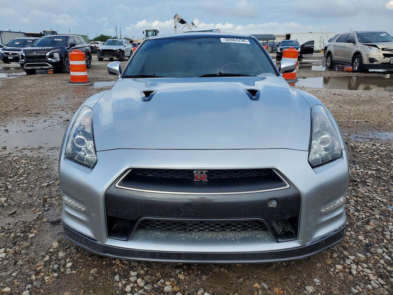 2014 Nissan Gt-R Track Edition - zdjęcie 5