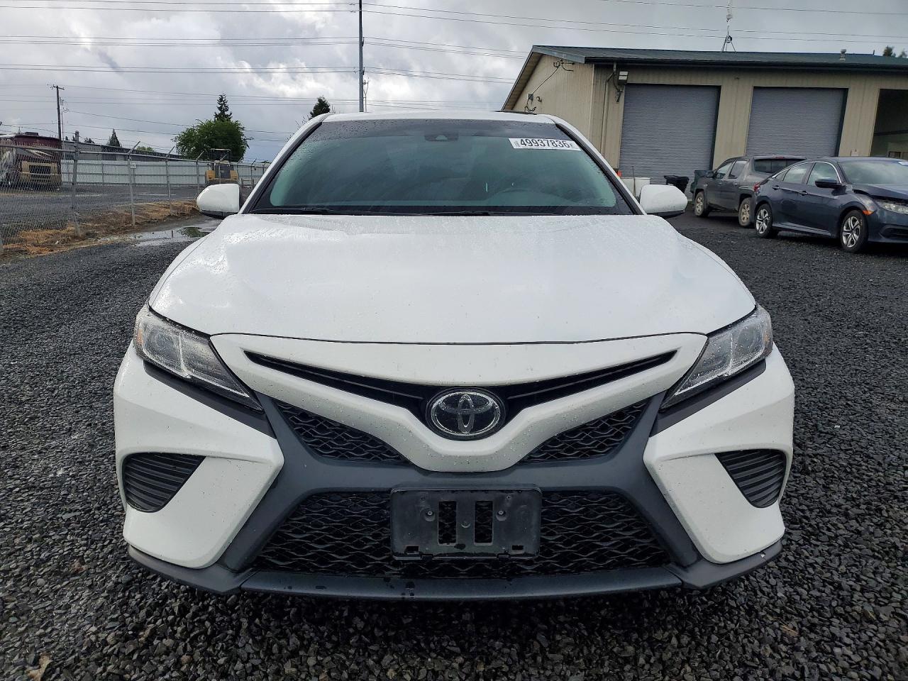2018 Toyota Camry Se - zdjęcie 5