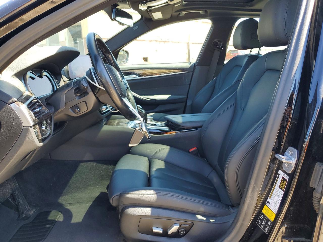 2019 BMW 530 Xi - zdjęcie 7
