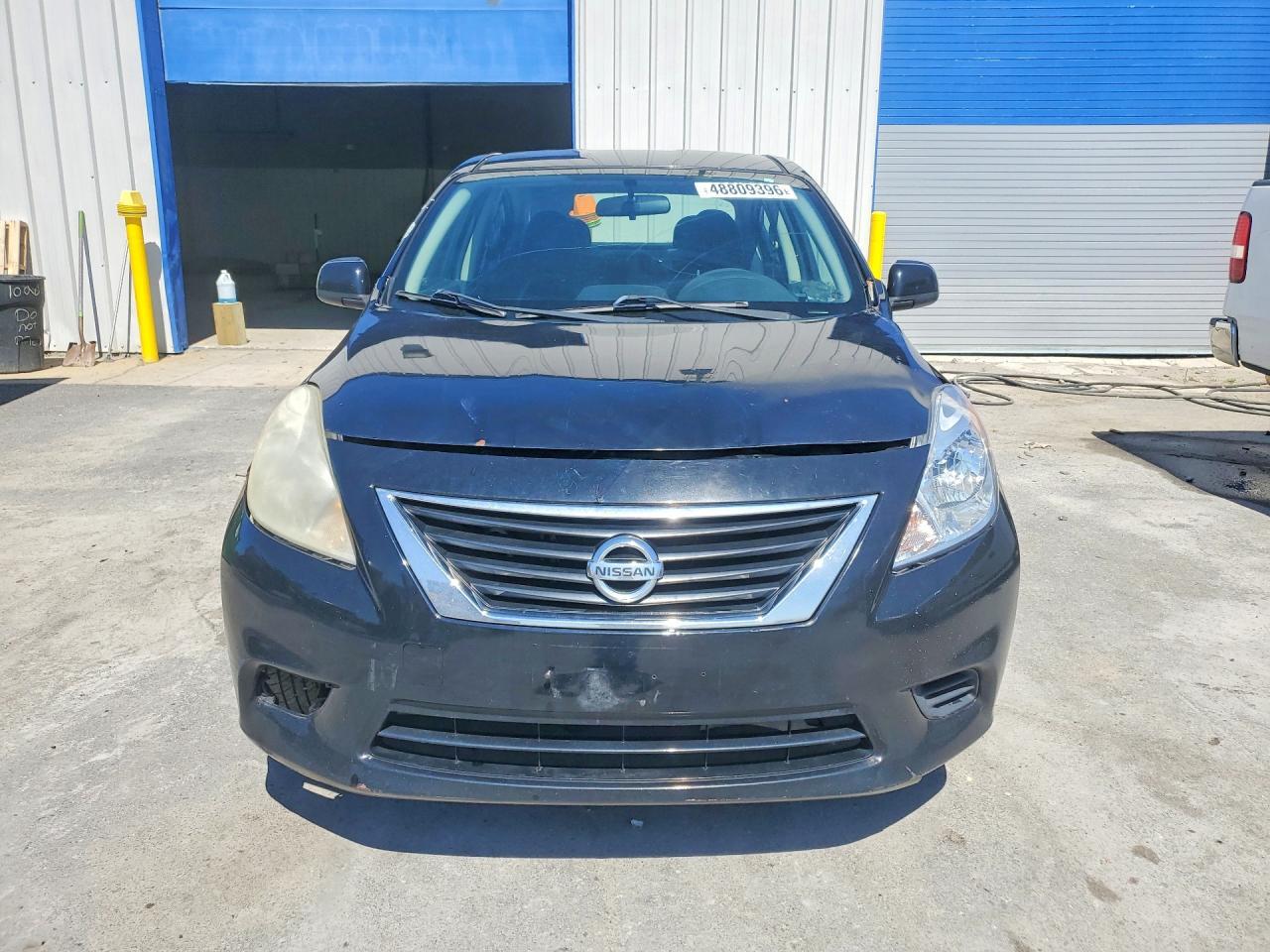 2013 Nissan Versa 1.6 S - zdjęcie 5