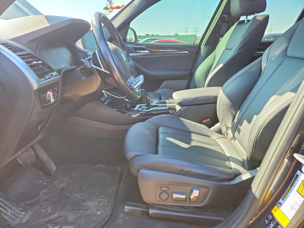 2021 BMW X3 xDrive30I - zdjęcie 7