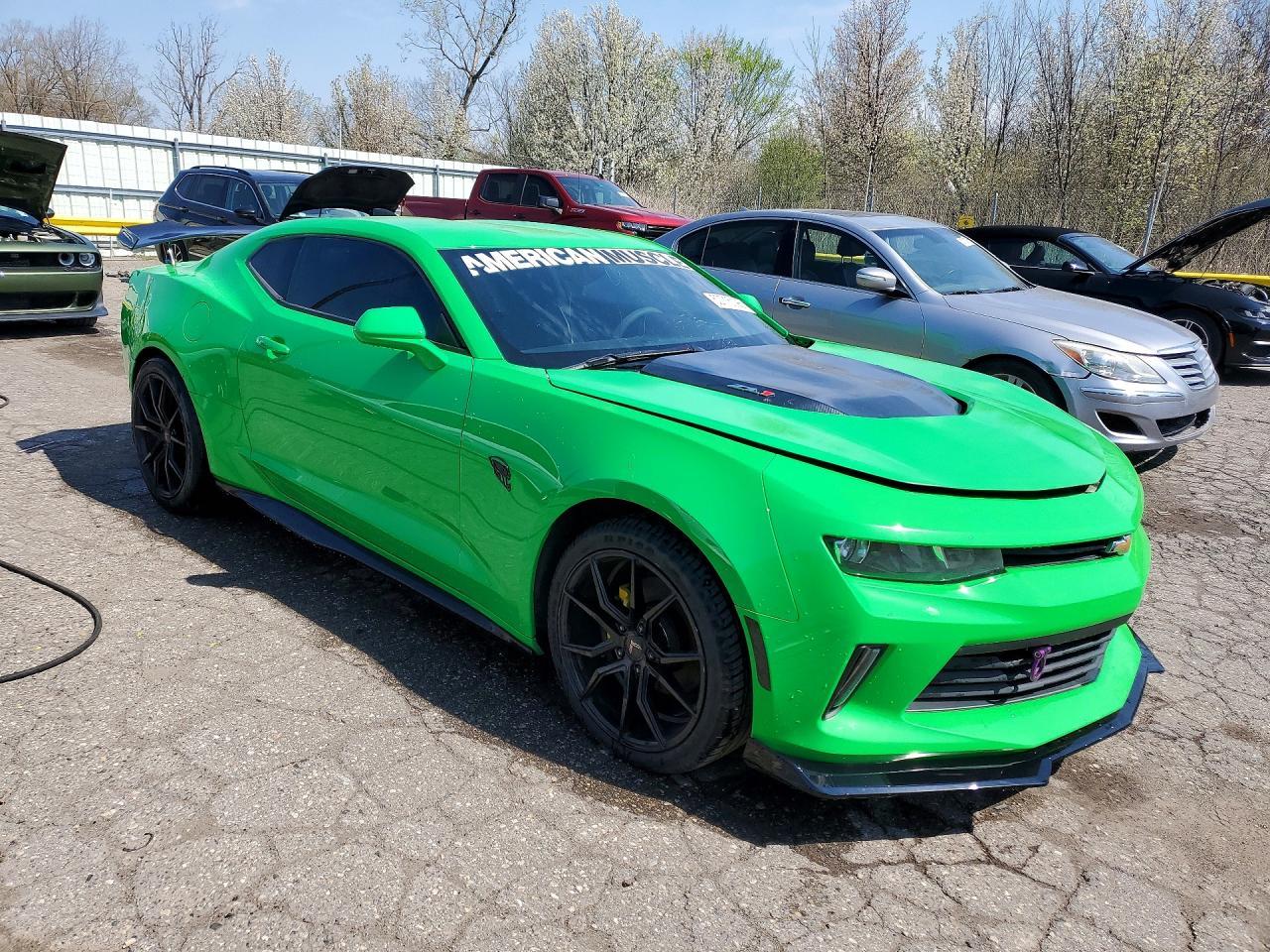 2017 Chevrolet Camaro Ls - zdjęcie 4