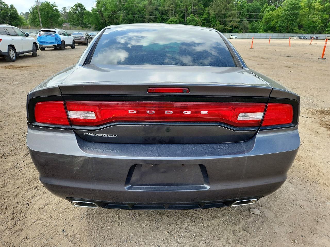 2013 Dodge Charger Police - zdjęcie 6