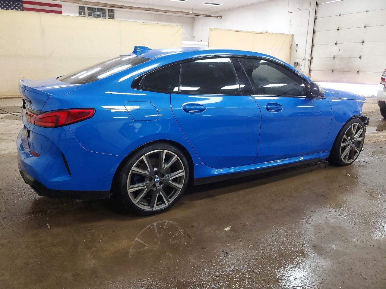 2020 BMW M235Xi - zdjęcie 3