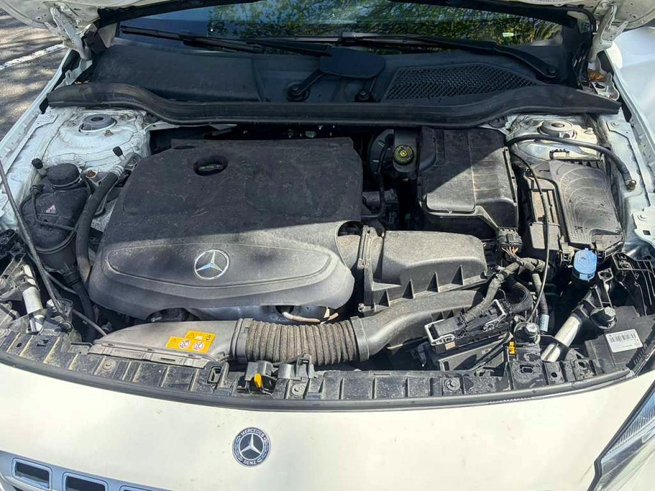 2018 Mercedes-Benz Gla 250 4Matic - zdjęcie 9