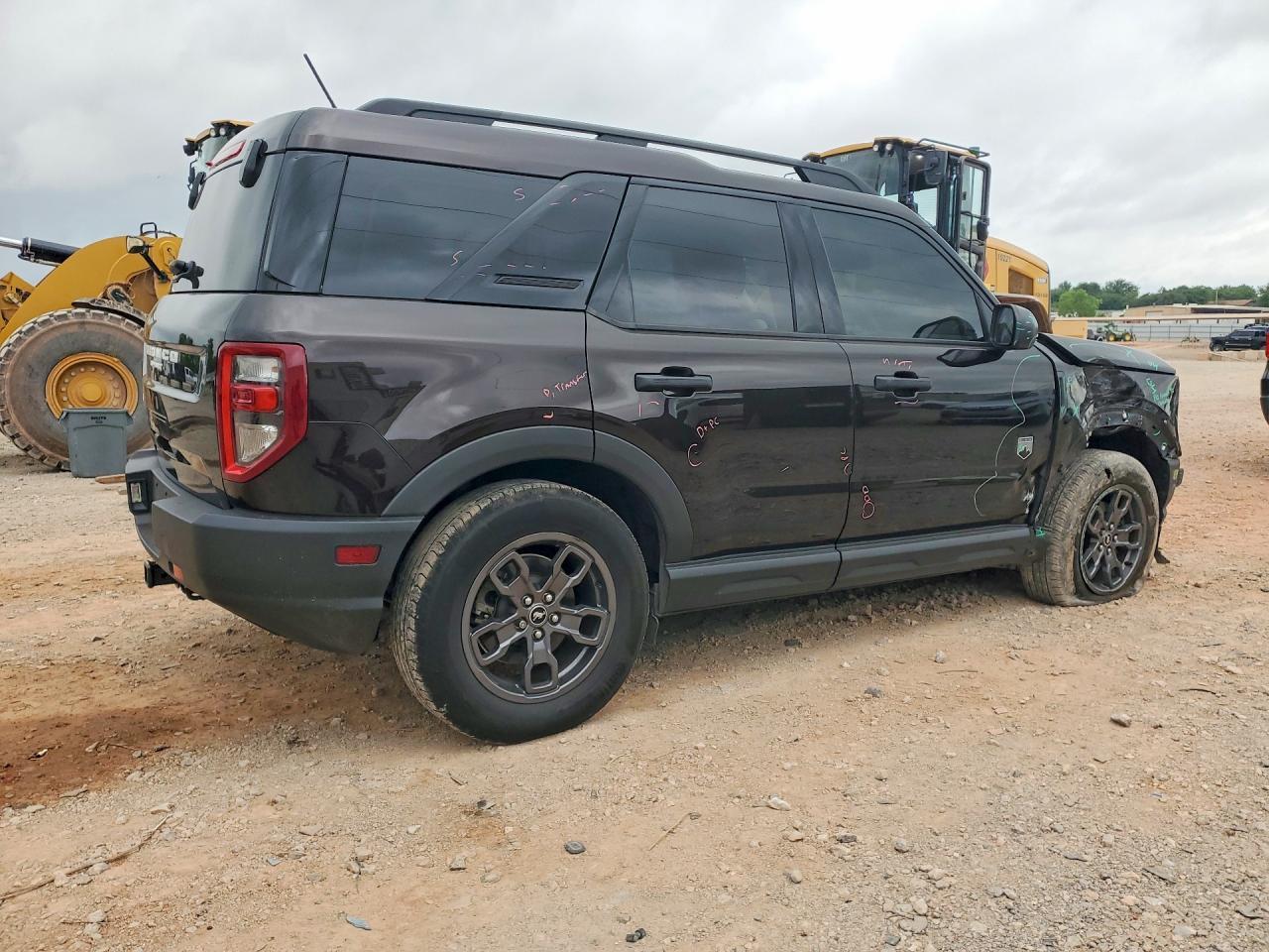 2021 Ford Bronco Sport Big Bend - zdjęcie 3