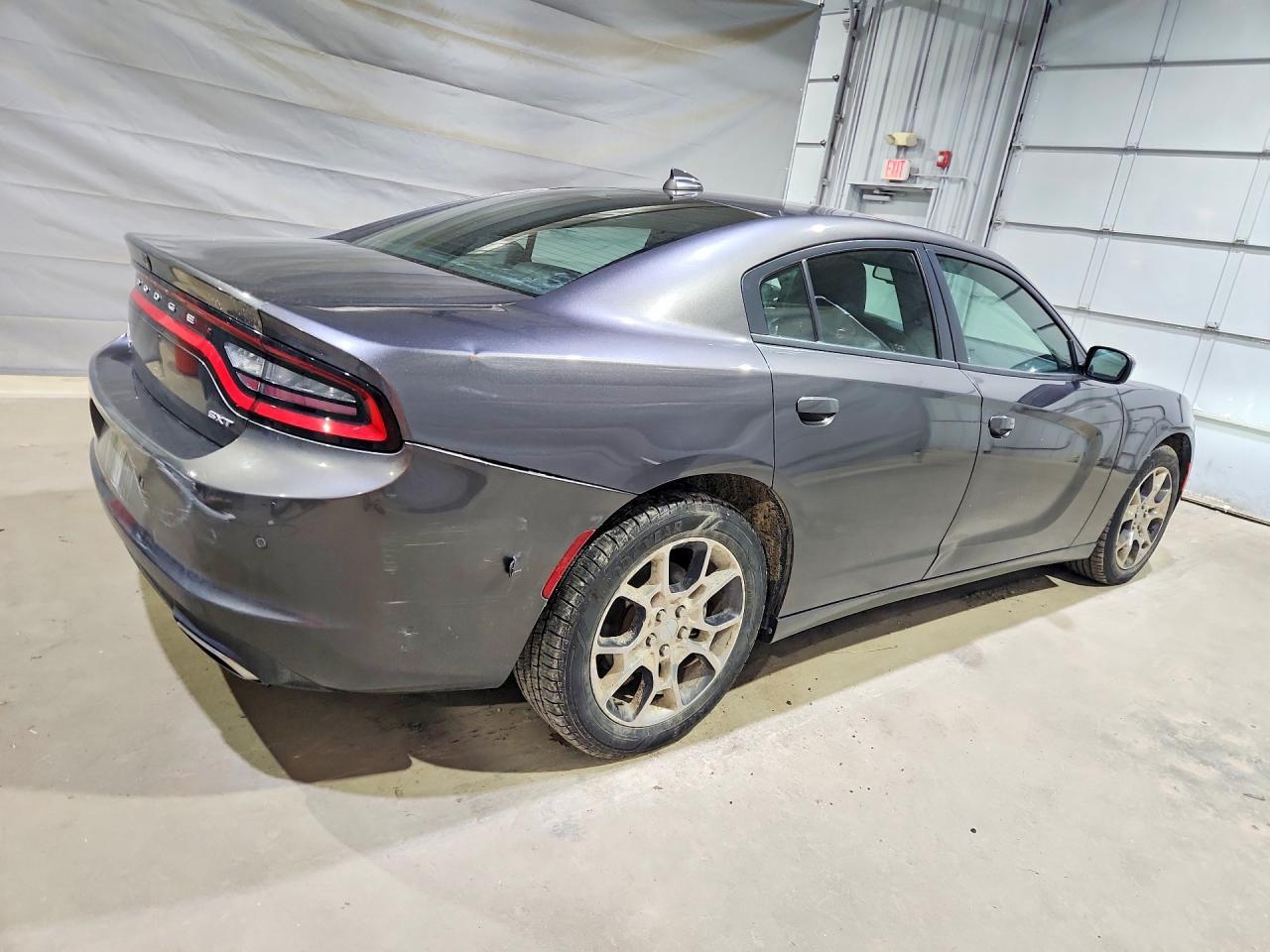 2015 Dodge Charger Sxt - zdjęcie 3