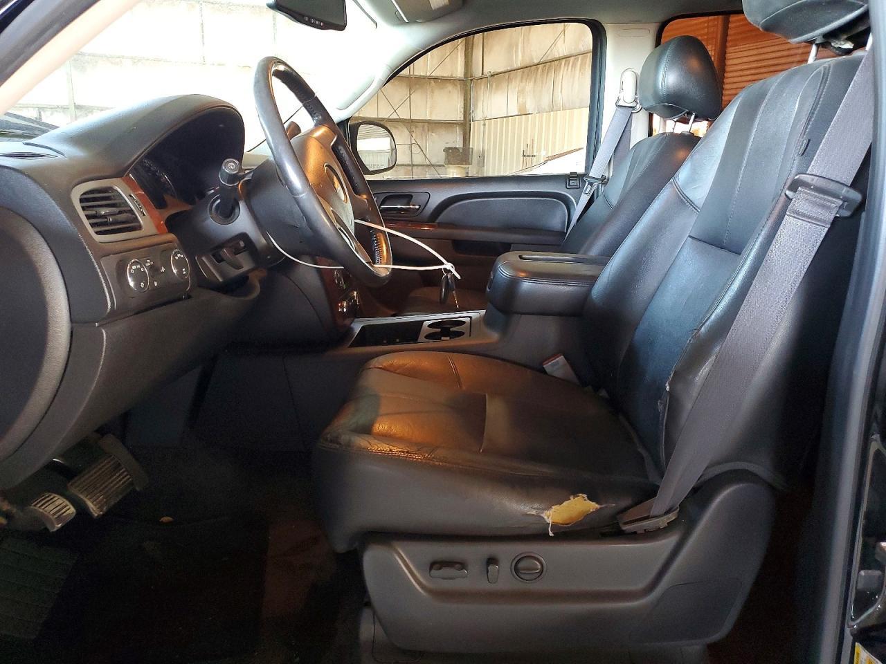 2014 Chevrolet Suburban K1500 Lt - zdjęcie 7