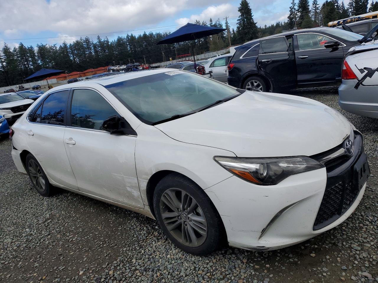 2015 Toyota Camry Se - zdjęcie 4
