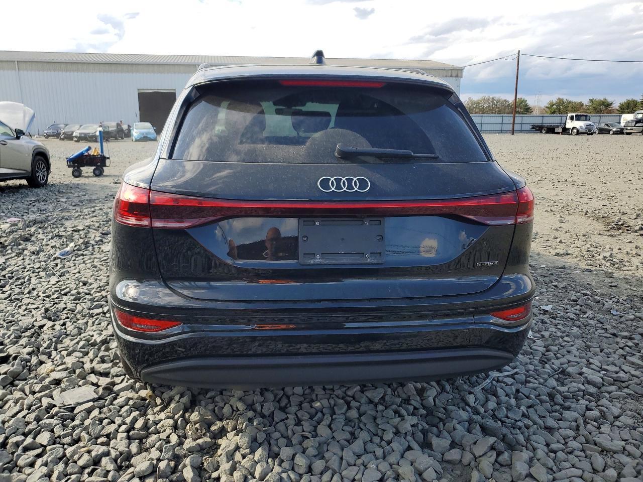 2025 Audi Q6 E-Tron Premium Plus - zdjęcie 6