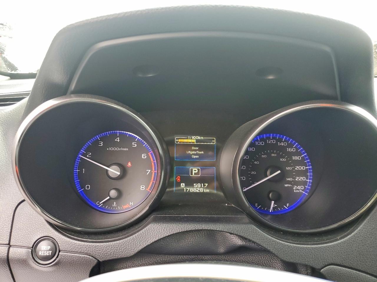 2015 Subaru Outback 2.5I Premium - zdjęcie 9