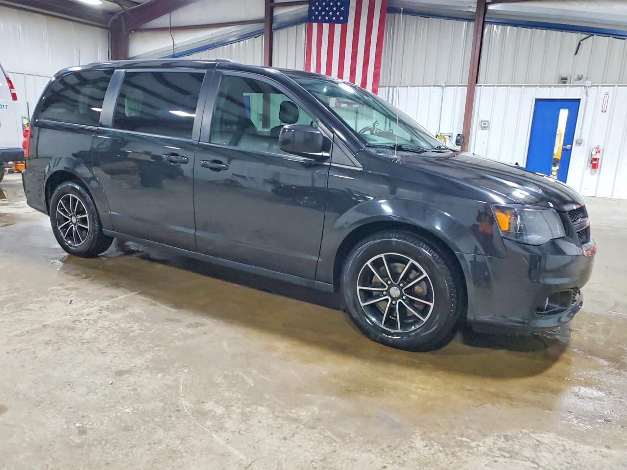2018 Dodge Grand Caravan Gt - zdjęcie 4