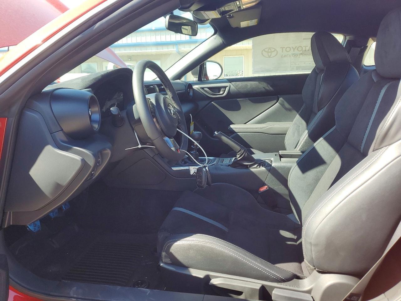 2025 Toyota Gr86 Premium - zdjęcie 7