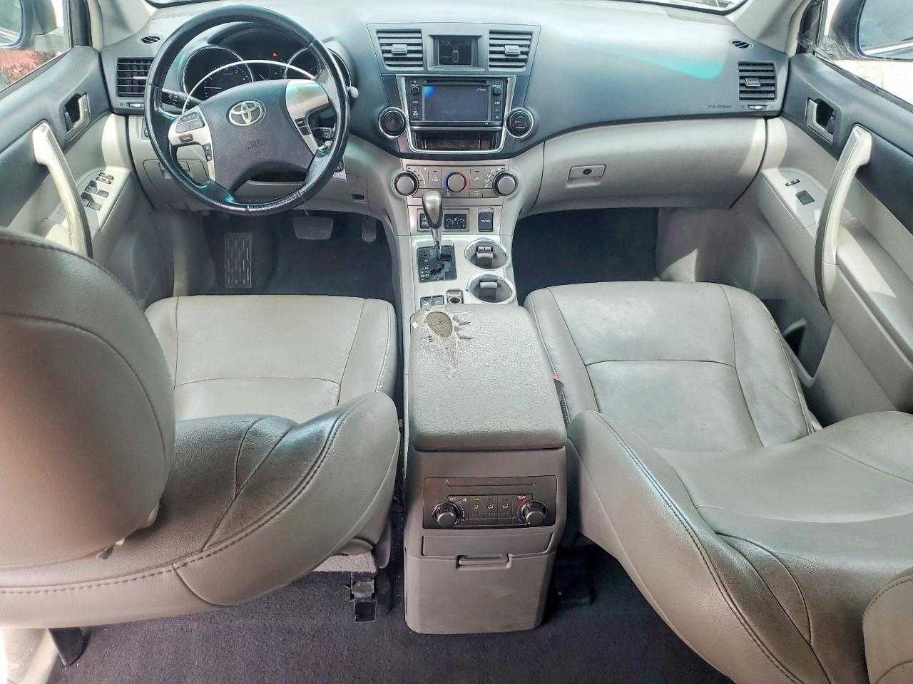 2013 Toyota Highlander Se - zdjęcie 8