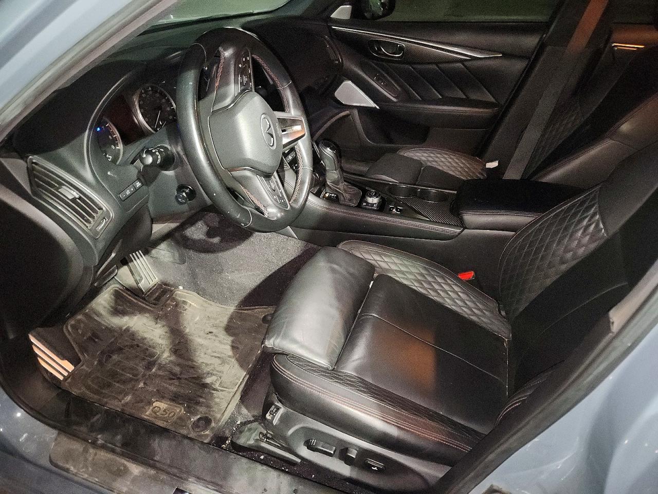 2021 Infiniti Q50 Red Sport 400 - zdjęcie 7