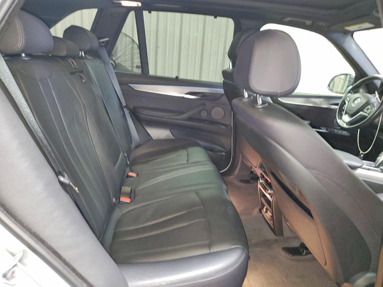 2017 BMW X5 xDrive35I - zdjęcie 10