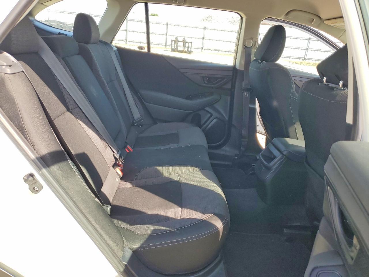 2020 Subaru Outback - zdjęcie 10