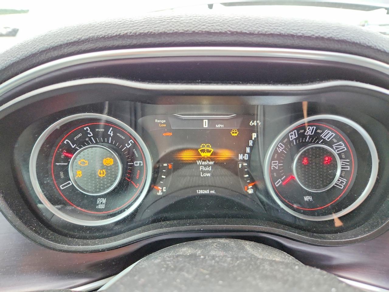 2016 Dodge Challenger Sxt - zdjęcie 9