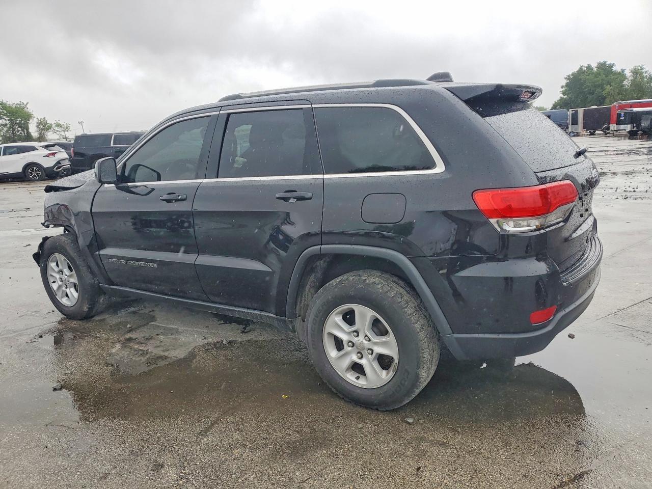 2017 Jeep Grand Cherokee Laredo - zdjęcie 2