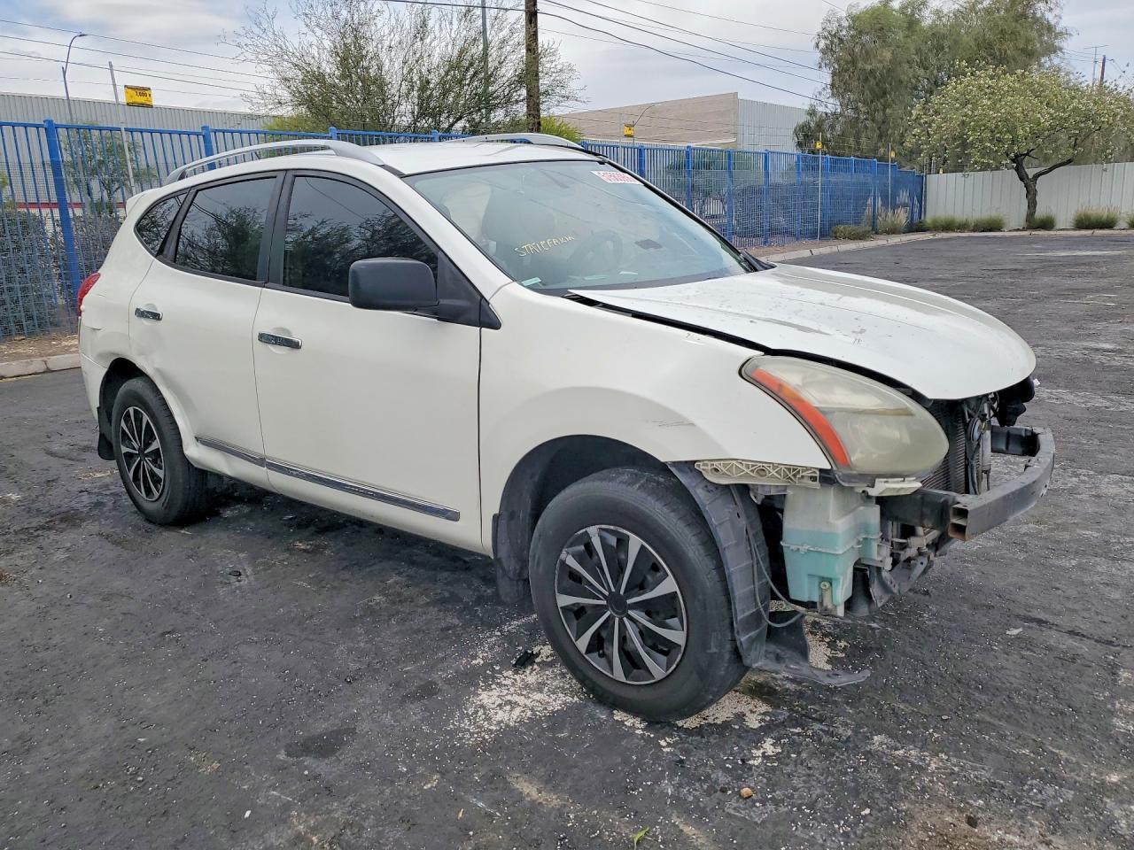 2015 Nissan Rogue Select S - zdjęcie 4