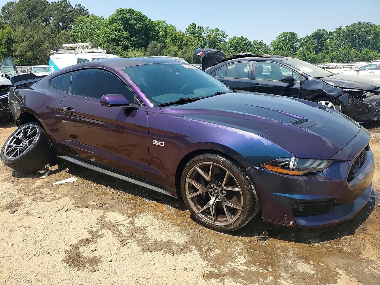 2019 Ford Mustang Gt - zdjęcie 4