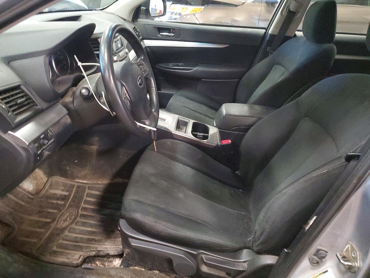 2014 Subaru Outback 2.5I - zdjęcie 7